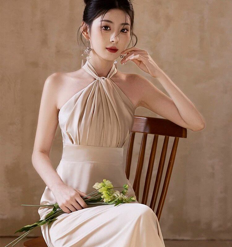 HIGH-END CHAMPAGNE GOLD GOWNS